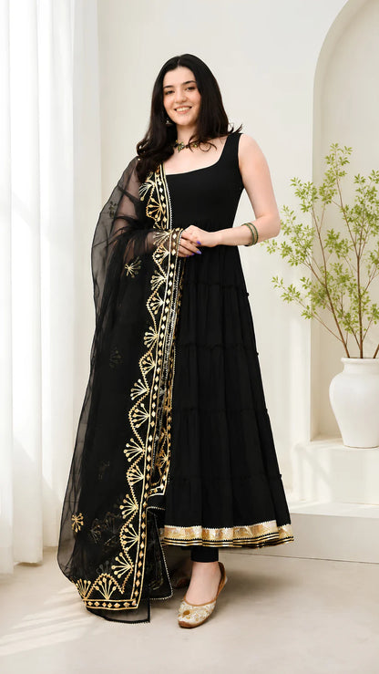 Women’s Elegant Long Kurta & Embroidered Dupatta Set