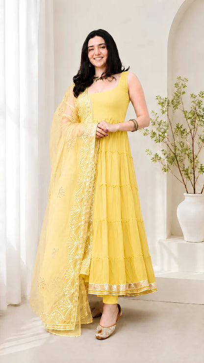 Women’s Elegant Long Kurta & Embroidered Dupatta Set
