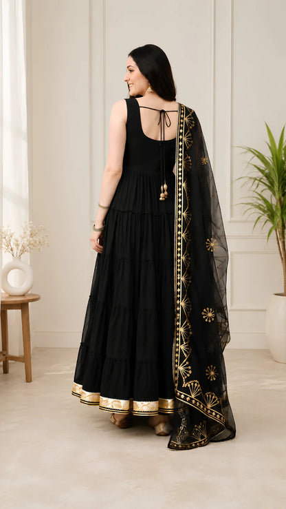 Women’s Elegant Long Kurta & Embroidered Dupatta Set