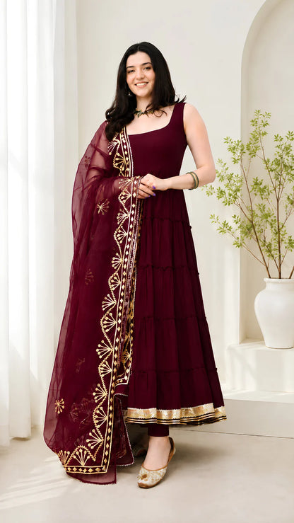 Women’s Elegant Long Kurta & Embroidered Dupatta Set